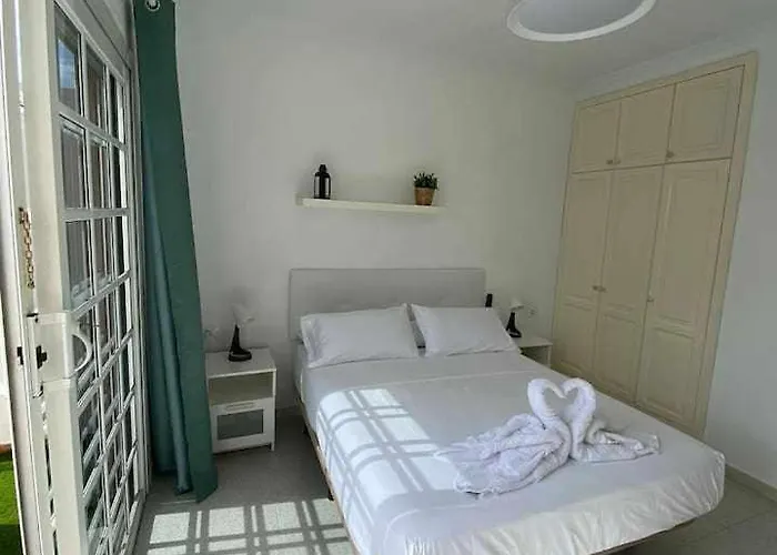 El Olivar Caleta Mar 아파트